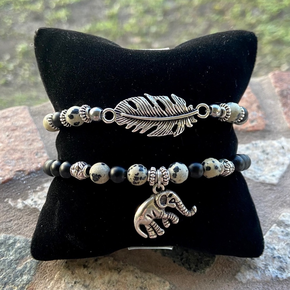 Onyx & jasper elephant leaf feather set bracelets - Picture 1 of 13